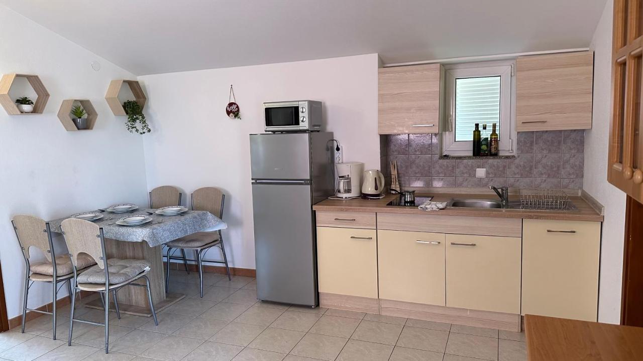 Apartment Murva Premantura Extérieur photo