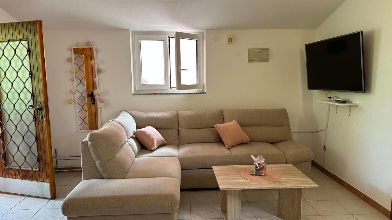 Apartment Murva Premantura Extérieur photo